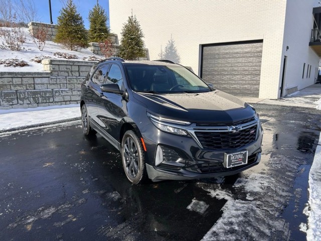 2022 Chevrolet Equinox RS's photo