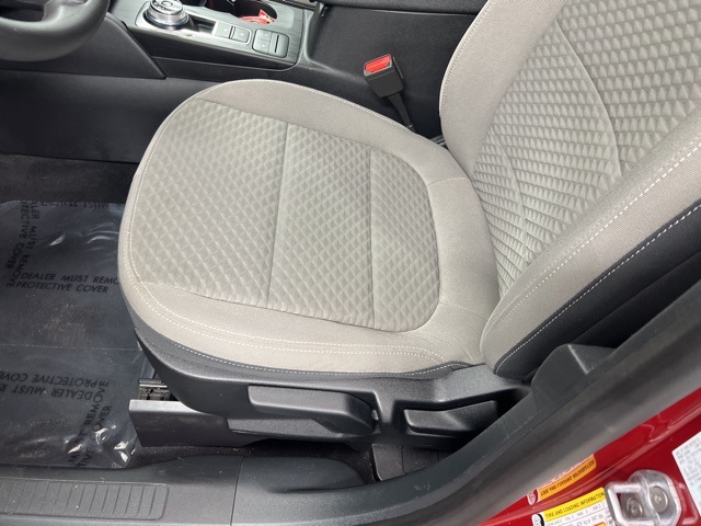 2021 Ford Escape SE photo 14