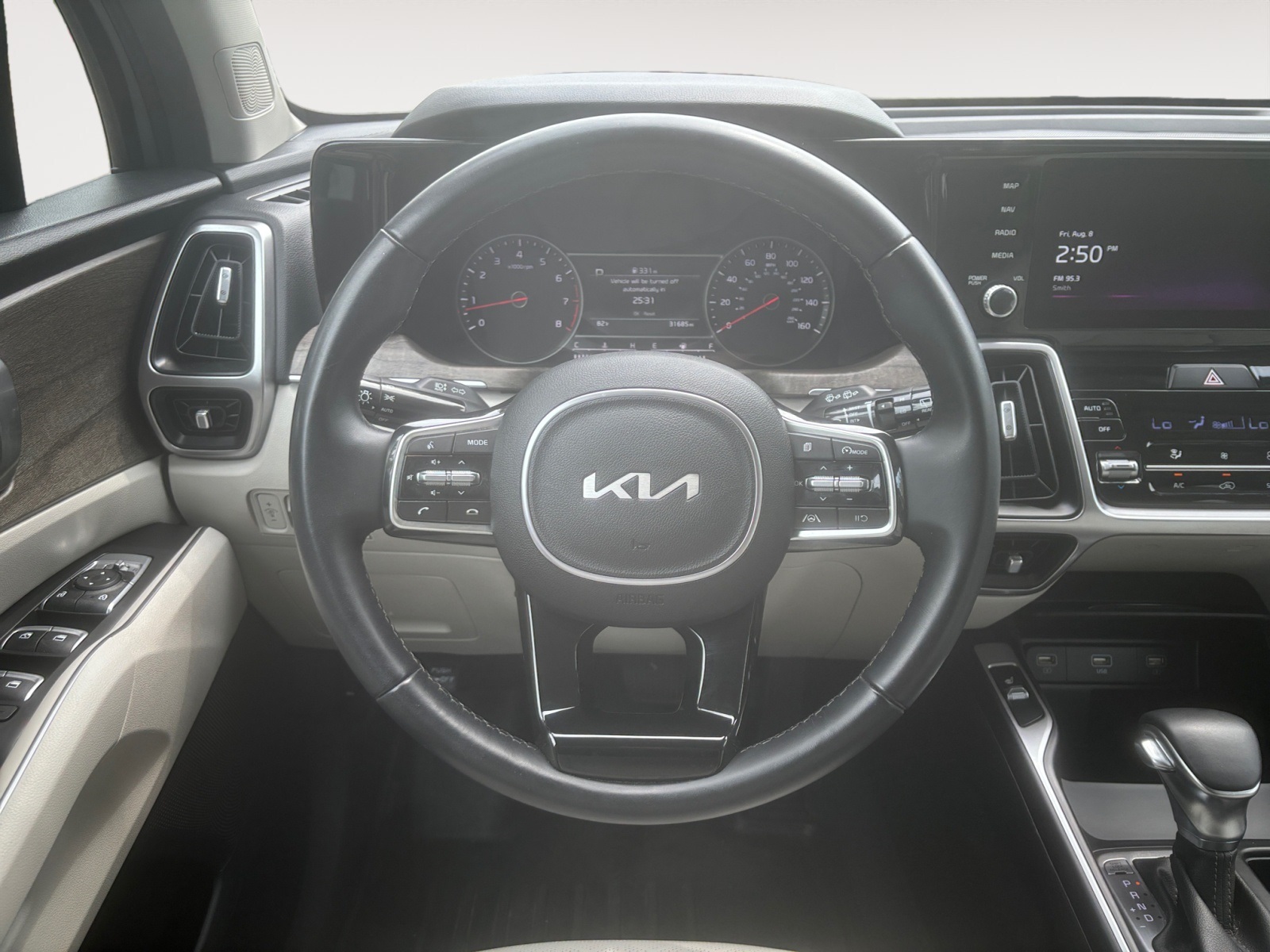 2022 Kia Sorento S photo 10