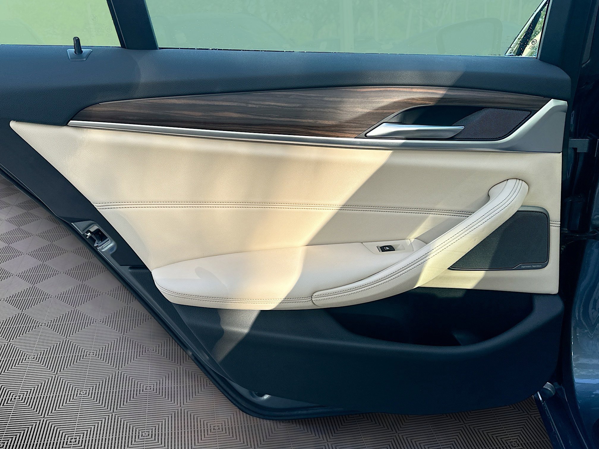 2022 Bmw 530i photo 27