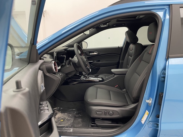 2025 Chevrolet Trax photo 7