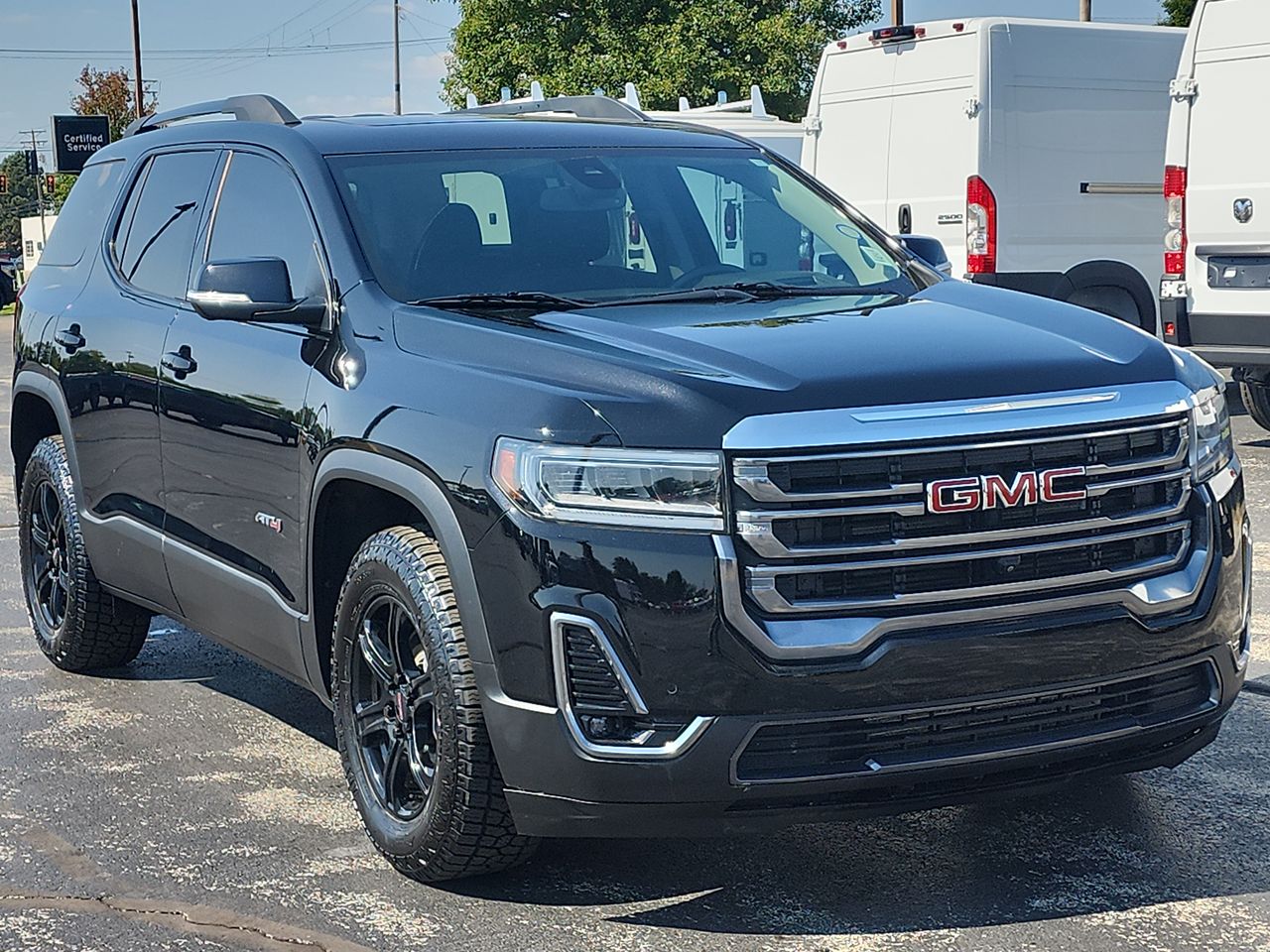 2023 GMC Acadia AT4's photo