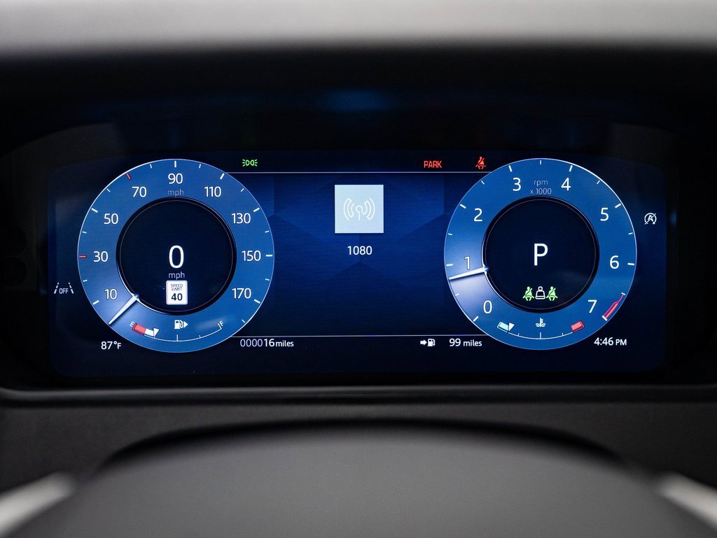 2026 Land Rover Range Rover Velar SE photo 24