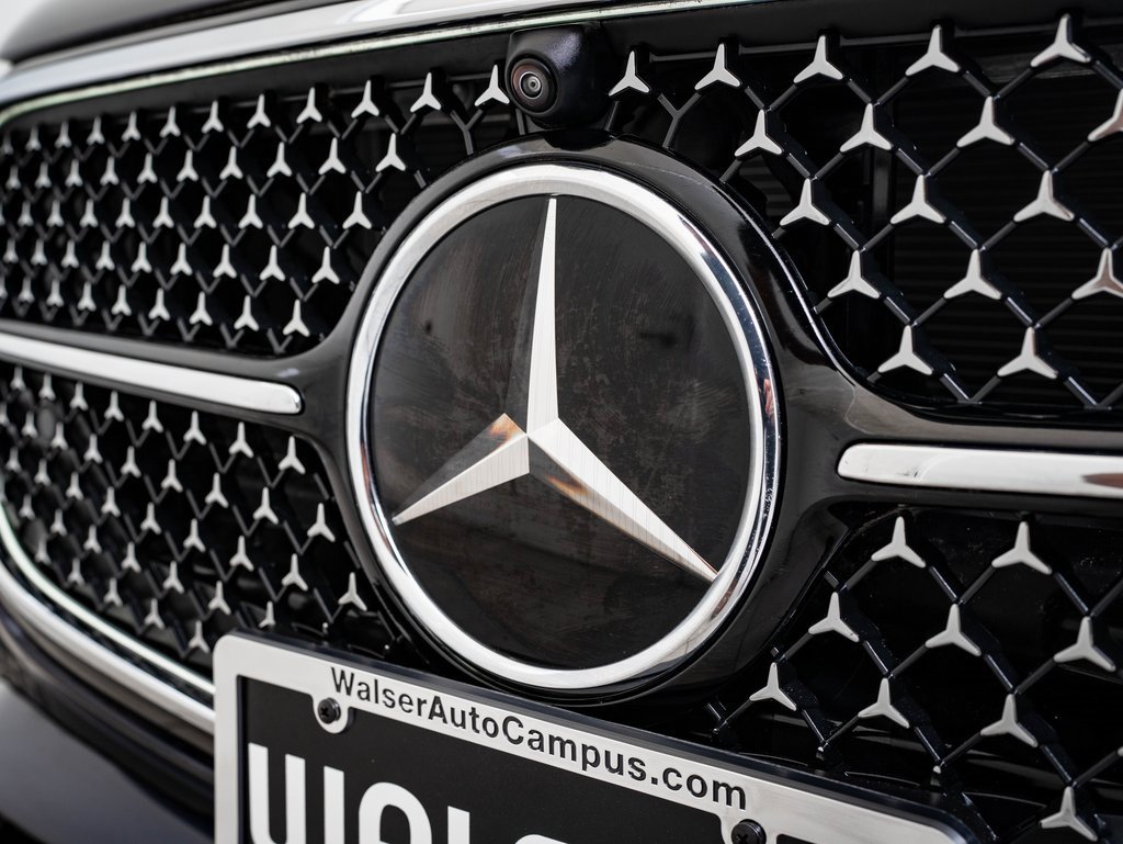 2024 Mercedes Benz E 350 4MATIC Sedan photo 3