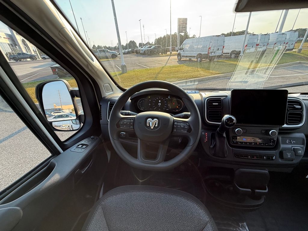 2026 Ram ProMaster 3500 photo 12