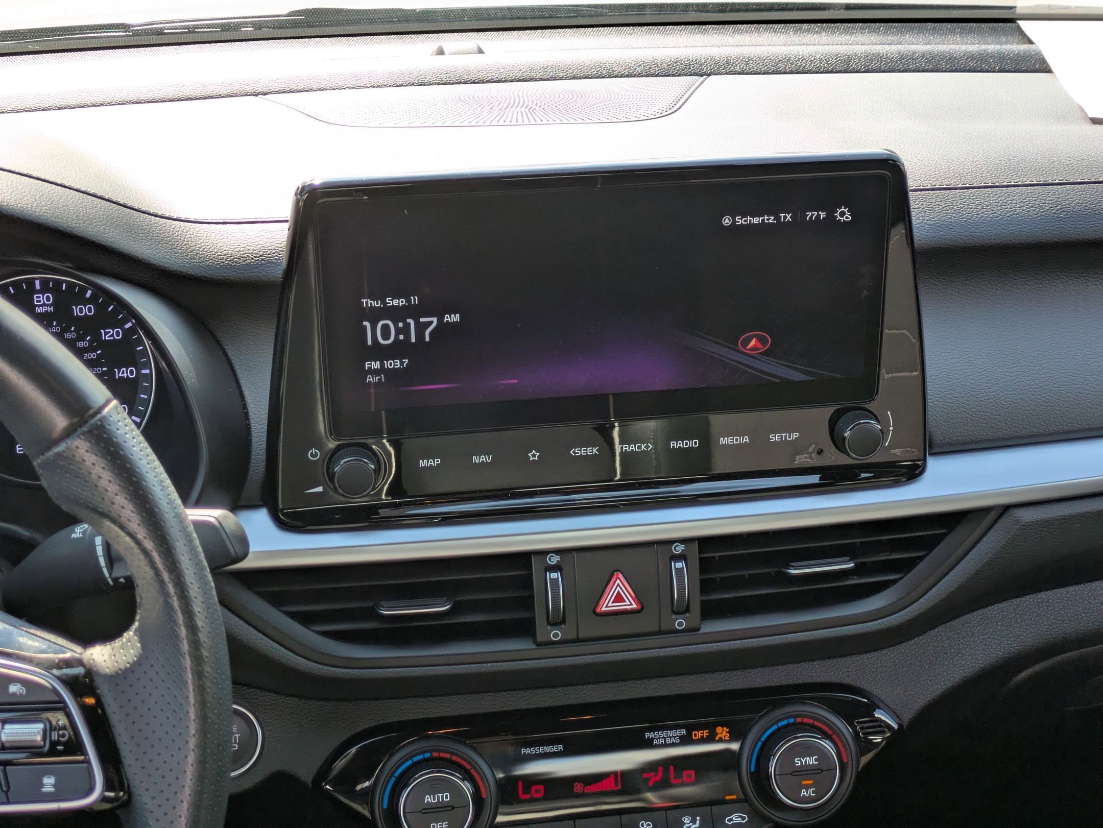 2024 Kia Forte GT-Line photo 18