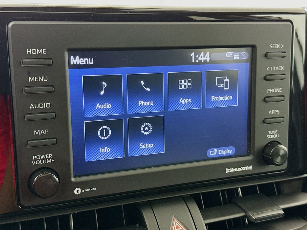 2022 Toyota RAV4 XLE photo 14