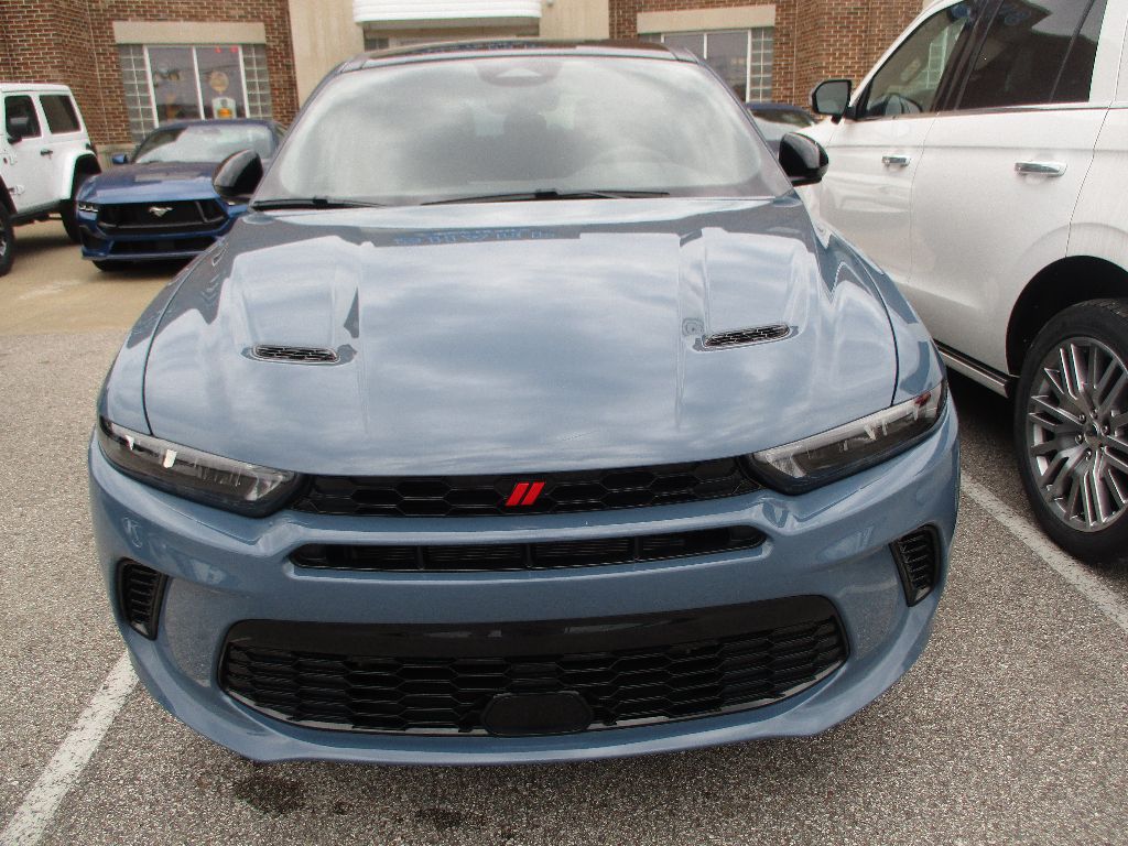 2024 Dodge Hornet GT Plus photo 2