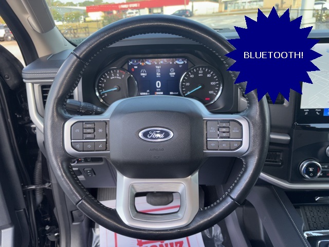 2024 Ford Expedition XLT photo 12