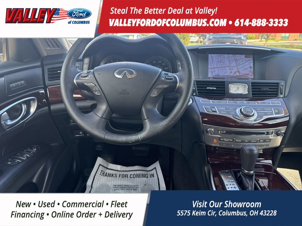 2016 Infiniti Q70 photo 14