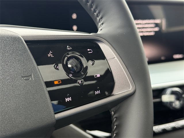 2025 Nissan Murano SL photo 11