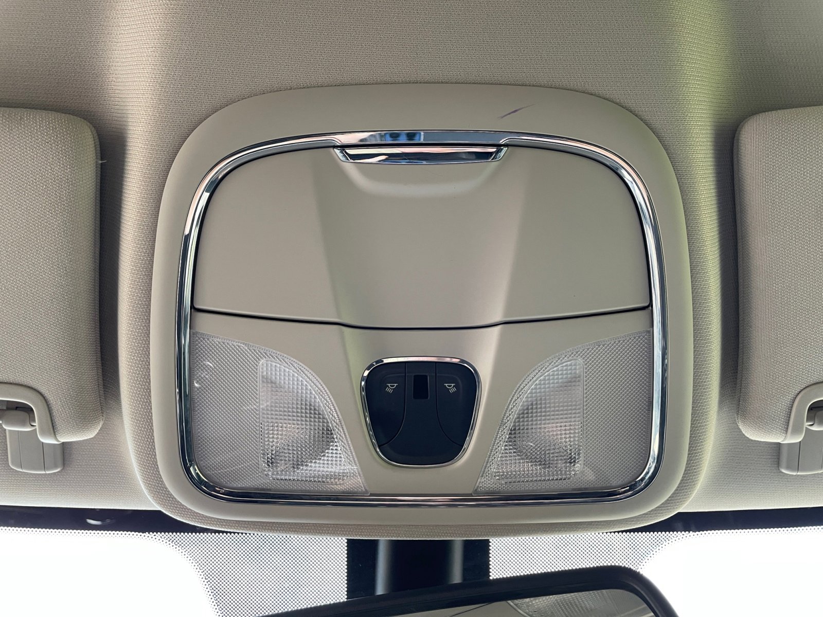 2016 Jeep Cherokee Latitude photo 26