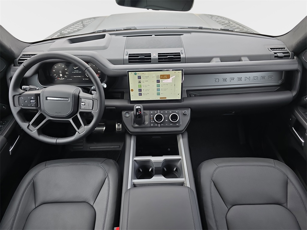 2025 Land Rover Defender 110 V8 photo 9