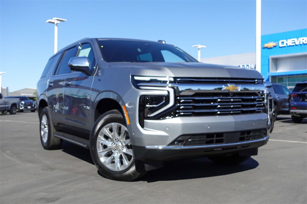 2026 Chevrolet Tahoe Premier's photo