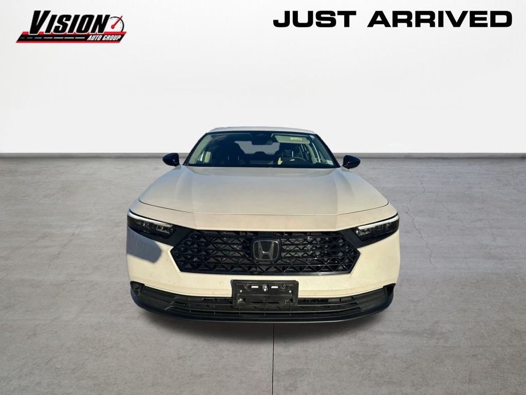 2025 Honda Accord SE photo 2