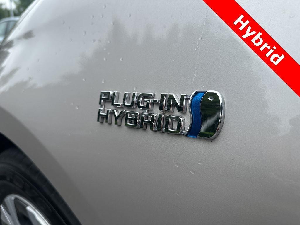 2022 Toyota Prius Prime LE photo 8