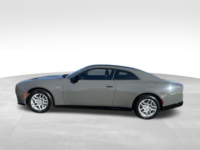 2025 Dodge Charger R/T photo 3