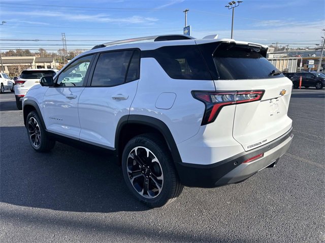 2026 Chevrolet Equinox LT photo 4