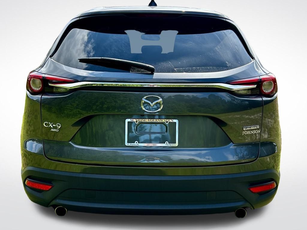 2022 Mazda CX-9 Touring photo 3