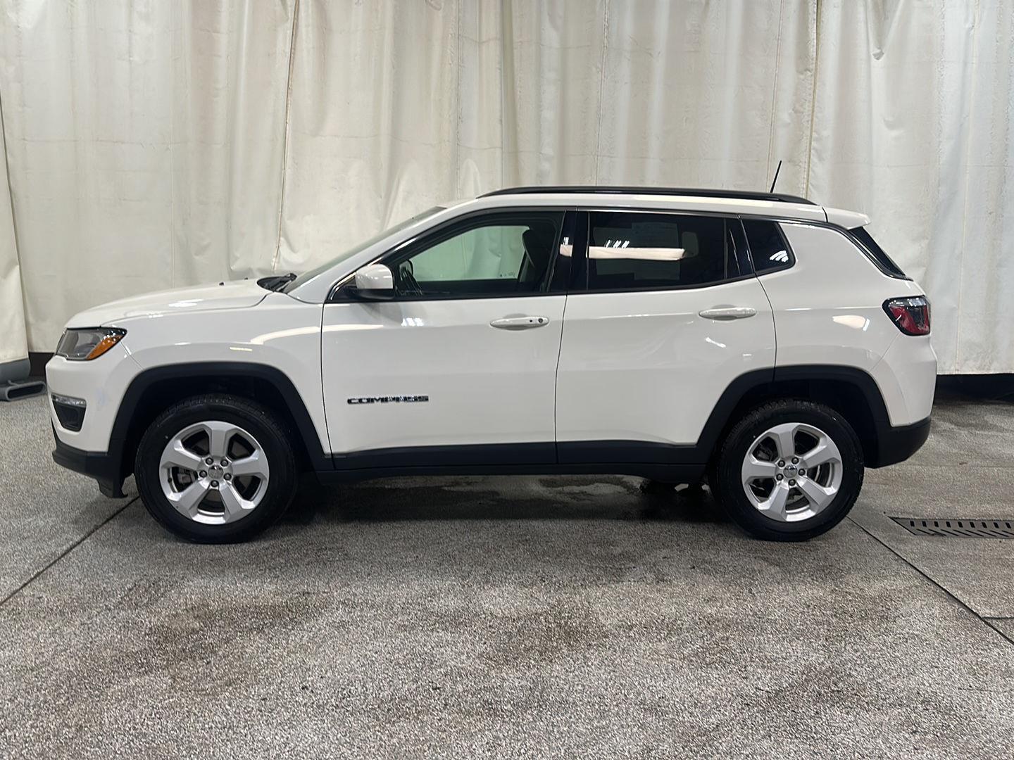 Used 2017 Jeep All-New Compass Latitude with VIN 3C4NJDBB1HT692924 for sale in Waconia, Minnesota