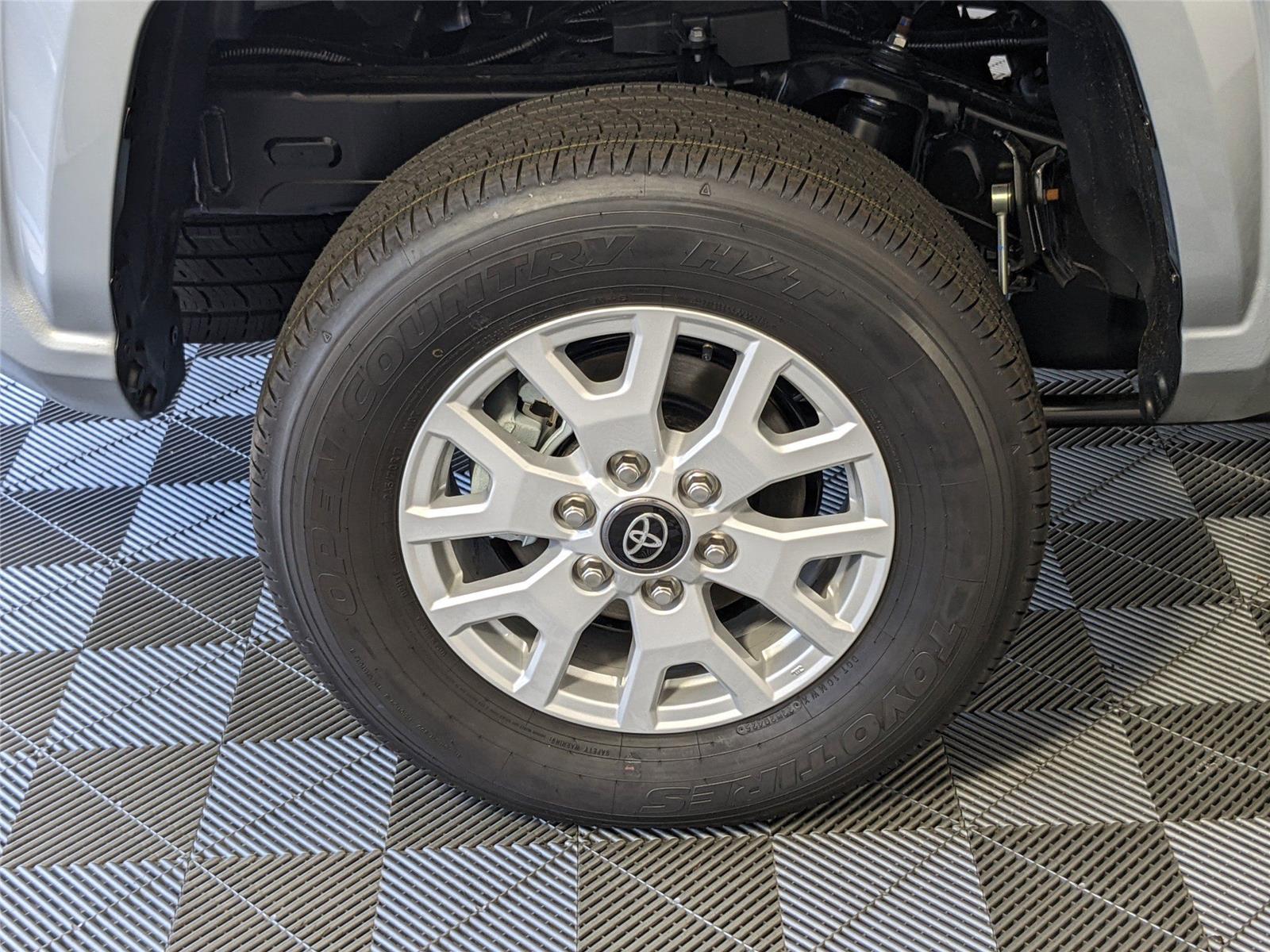 2025 Toyota Tacoma SR5 Double Cab photo 24