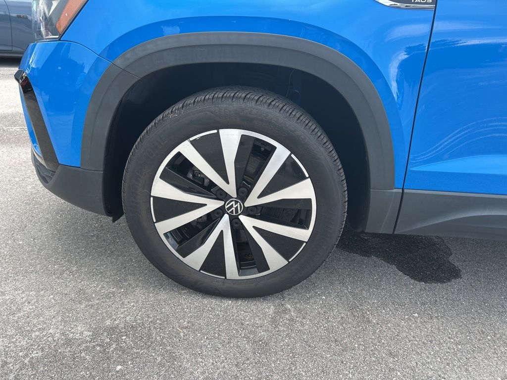 2022 Volkswagen Taos SE photo 37