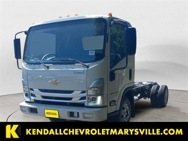 2025 Chevrolet Low Cab Forward Base's photo