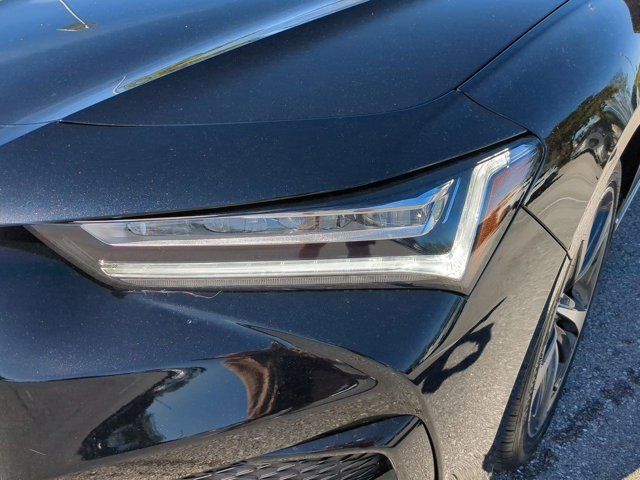 2025 Acura TLX Technology photo 8