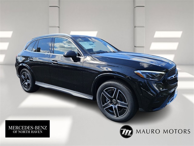 2026 Mercedes-Benz GLC Base's photo
