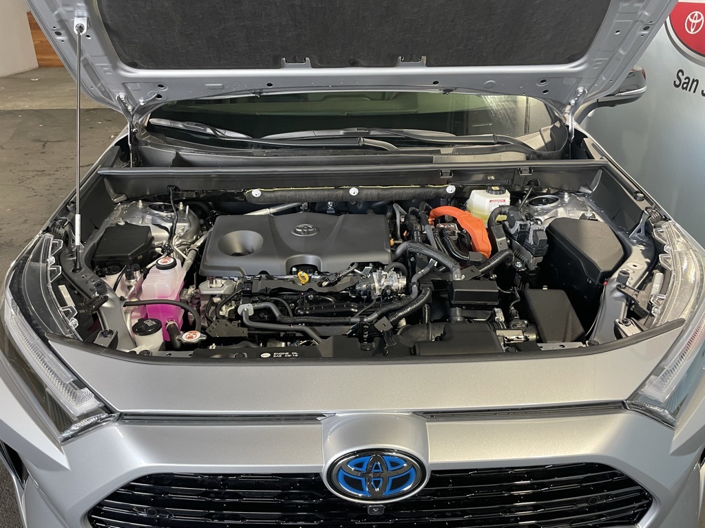 2025 Toyota RAV4 Hybrid XSE photo 46