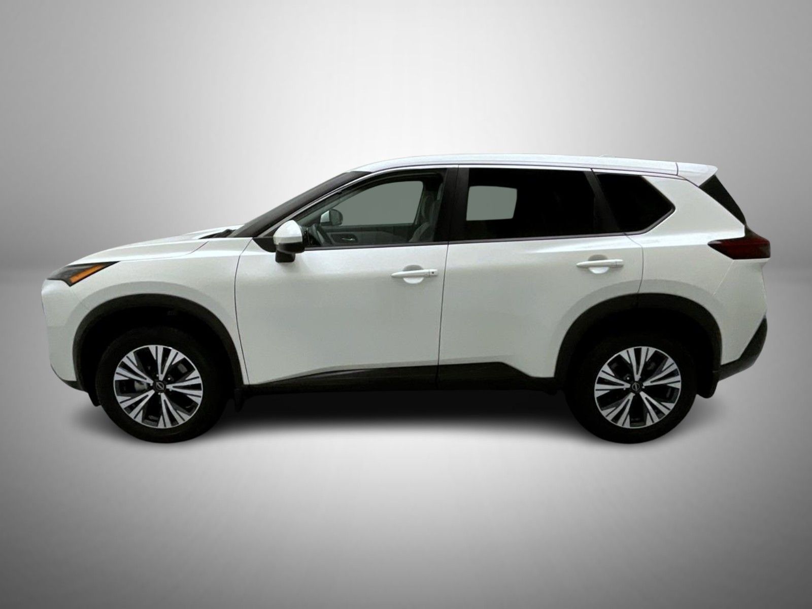 2022 Nissan Rogue SV photo 8