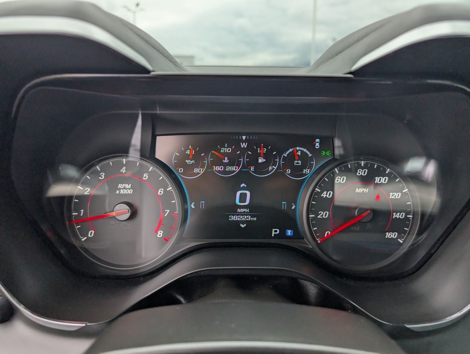 2017 Chevrolet Camaro 2LT photo 18