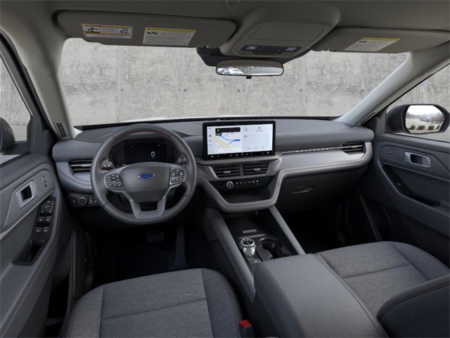 2025 Ford Explorer photo 9