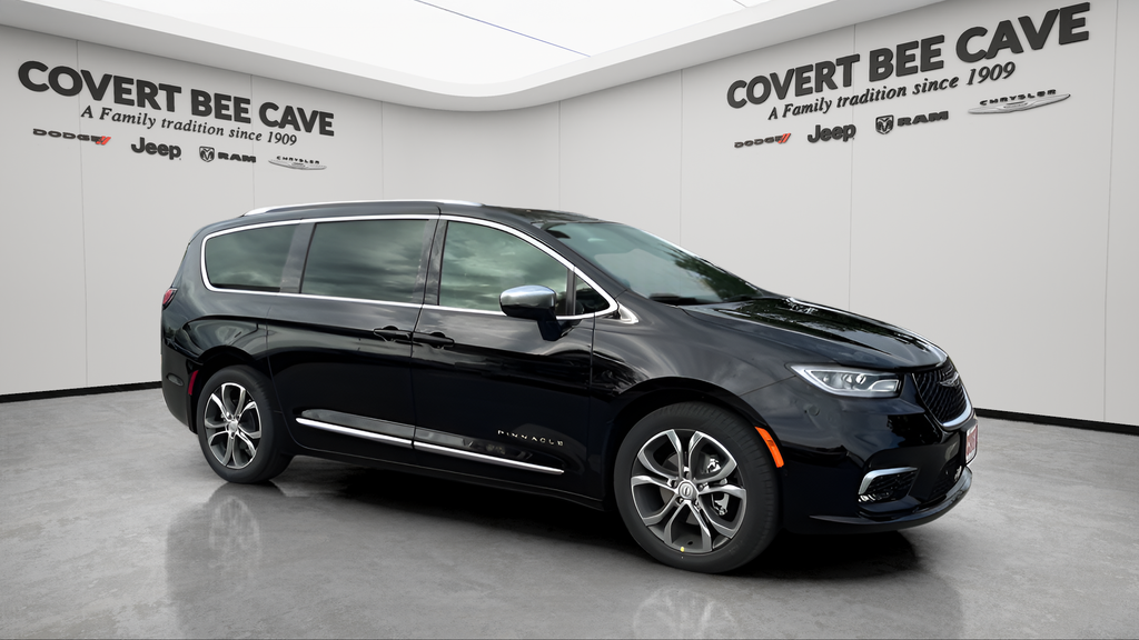 2026 Chrysler Pacifica Pinnacle's photo