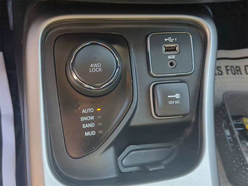 2019 Jeep Compass Latitude photo 21