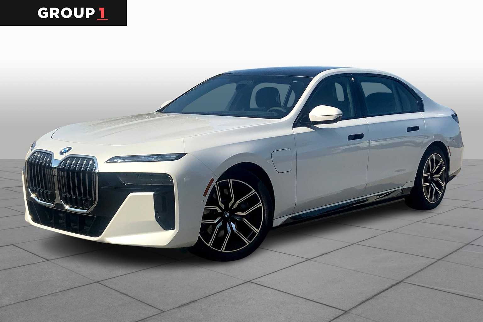 2026 BMW 7 Series 750e's photo