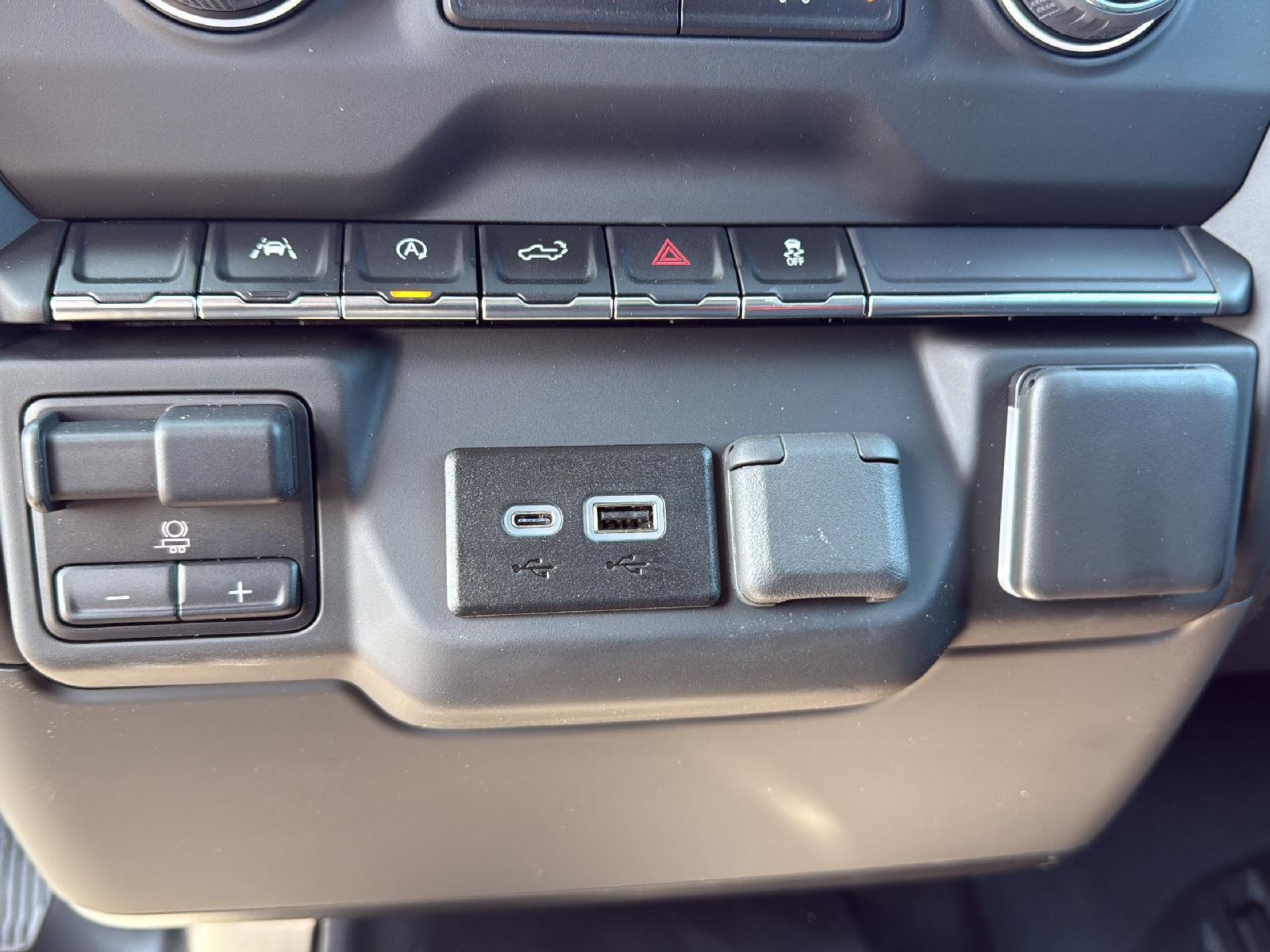 2025 Chevrolet Silverado 1500 photo 19