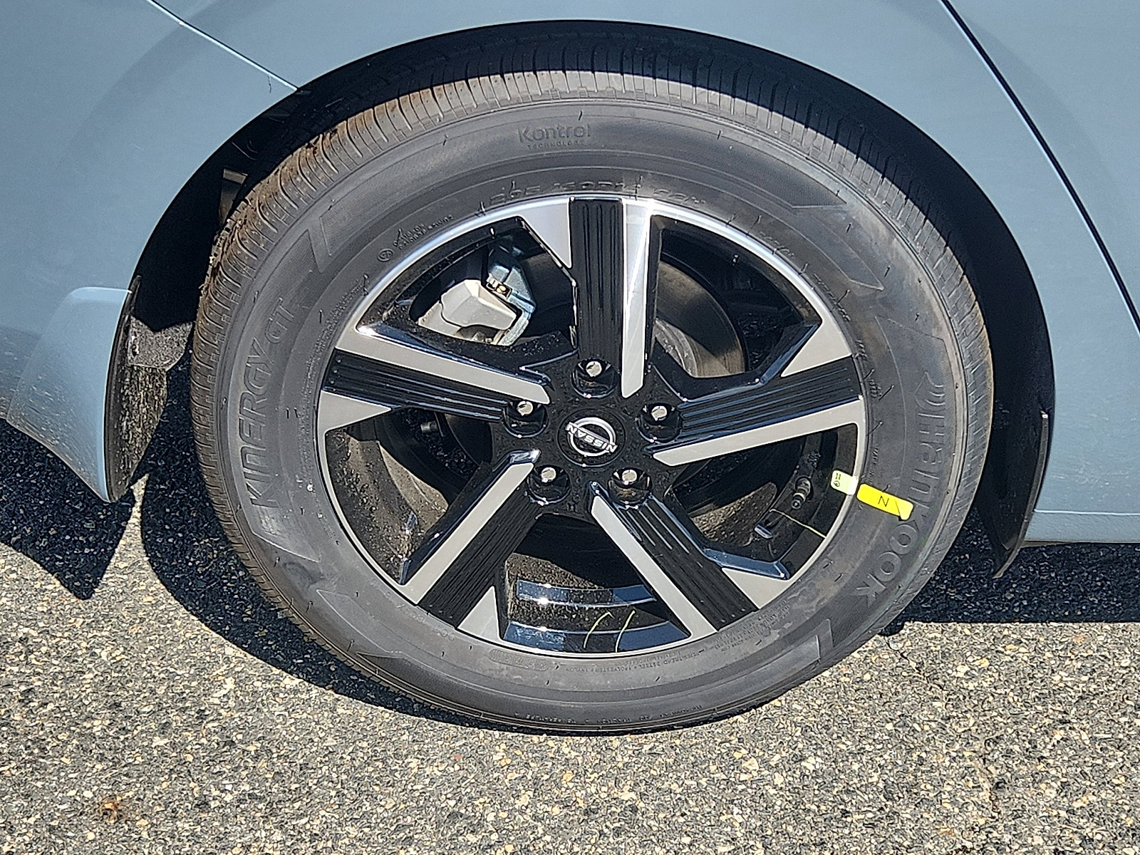 2025 Nissan Sentra SV photo 5