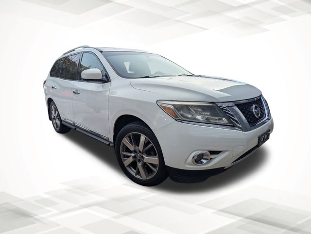 2014 Nissan Pathfinder Platinum photo 2