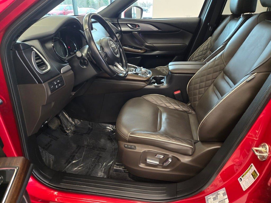2022 Mazda CX-9 Signature photo 32