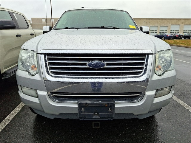2010 Ford Explorer Limited photo 2