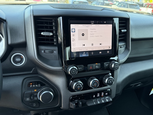 2025 Ram 1500 Tradesman photo 18