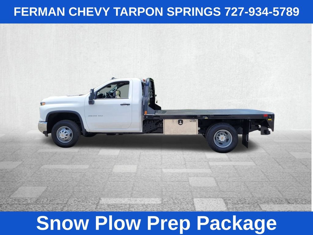 2025 Chevrolet Silverado 3500HD Work Truck photo 4