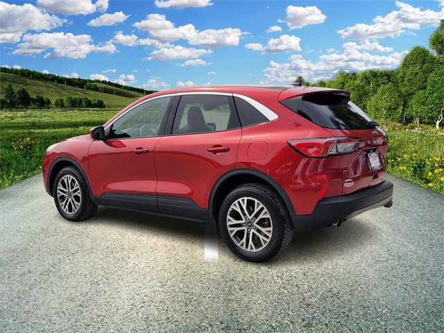 2022 Ford Escape SEL photo 3