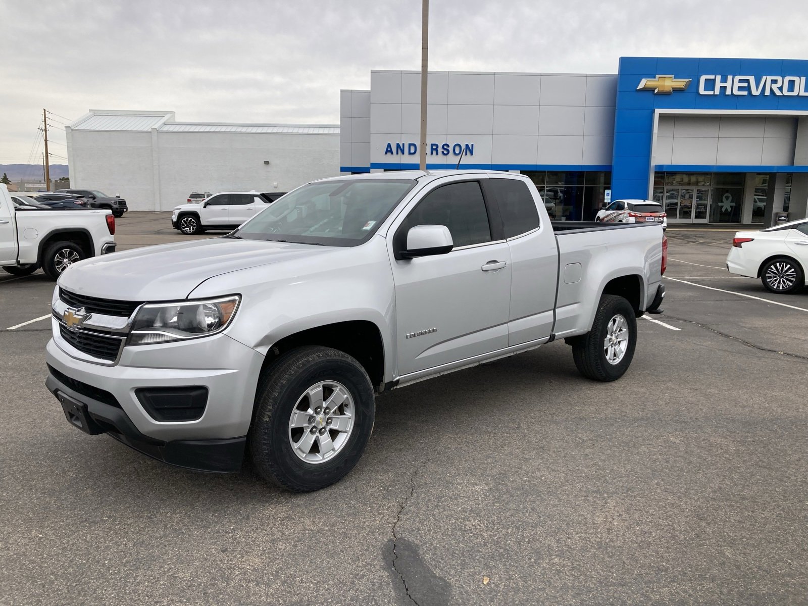 2019 Chevrolet Colorado Work Truck's photo