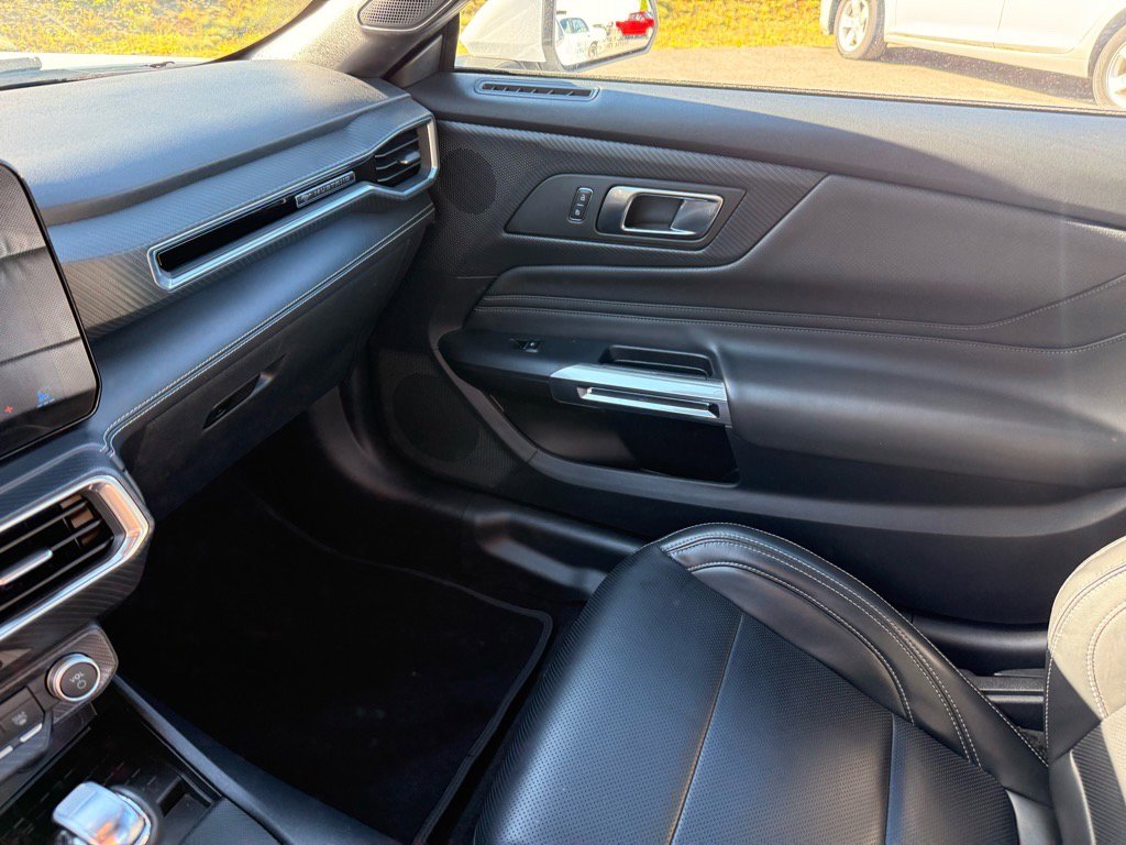 2024 Ford Mustang EcoBoost Premium photo 12
