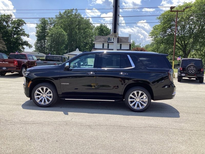 2025 Chevrolet Tahoe Premier photo 4