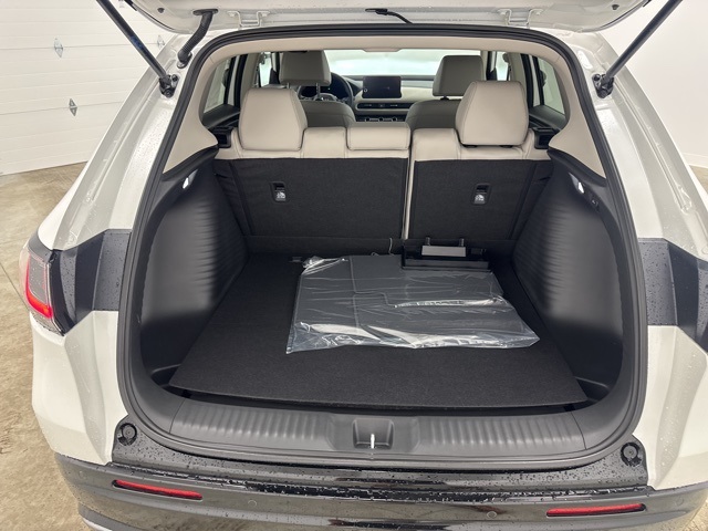 2026 Honda HR-V EX-L photo 13