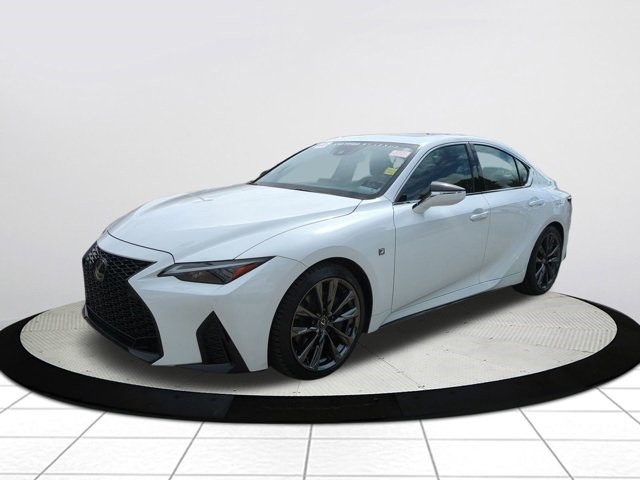 2024 Lexus IS 350 F SPORT photo 8