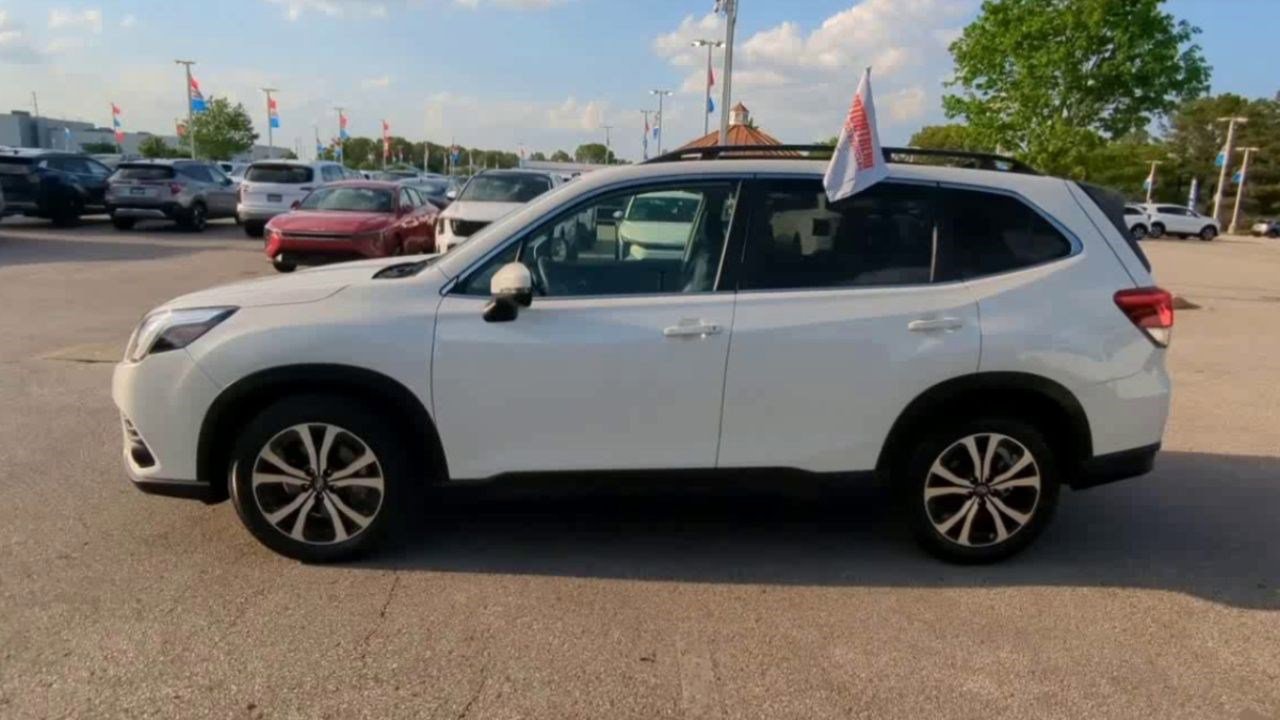 2024 Subaru Forester Limited photo 4